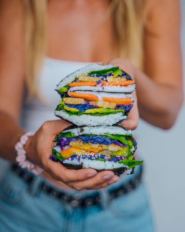 Sushi Burger mit Karottenlachs