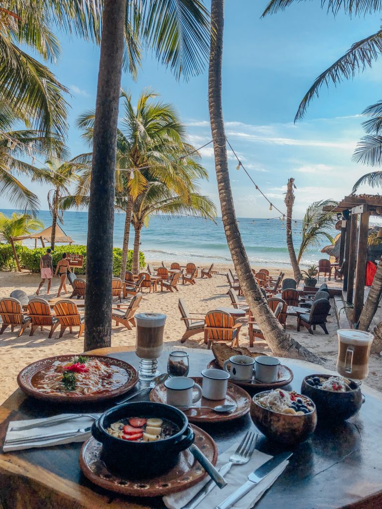 tulum restaurant tips