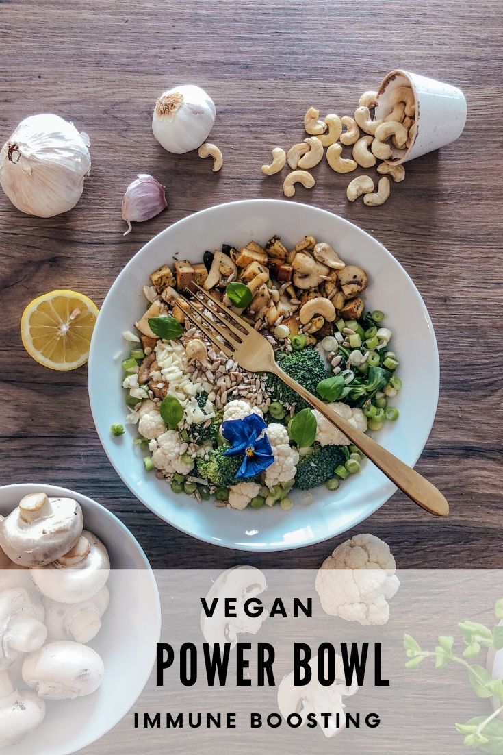 Vegetarischer Bowl mit Tofu für ein starkes Immunsystem - carinaberry.com