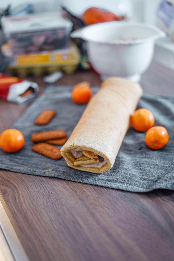 Die beste weihnachtliche Lebkuchen Biskuitrolle - carinaberry.com